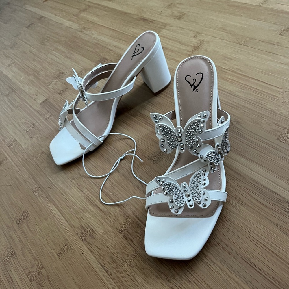 Butterfly Rhinestone Mules - Picture 5 of 5